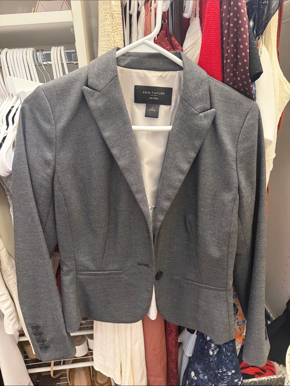 Ann Taylor Gray Fitted Single-Button Blazer